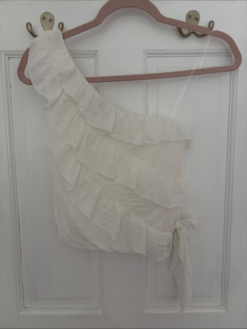 One shoulder tie ruffle top
